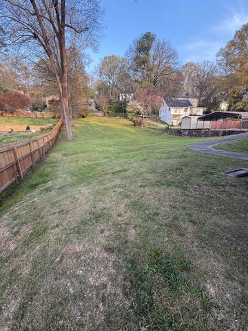 528 S Seminole Drive, Chattanooga, TN 37412