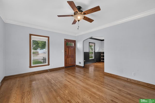 1902 S 61st Street, Omaha, NE 68106