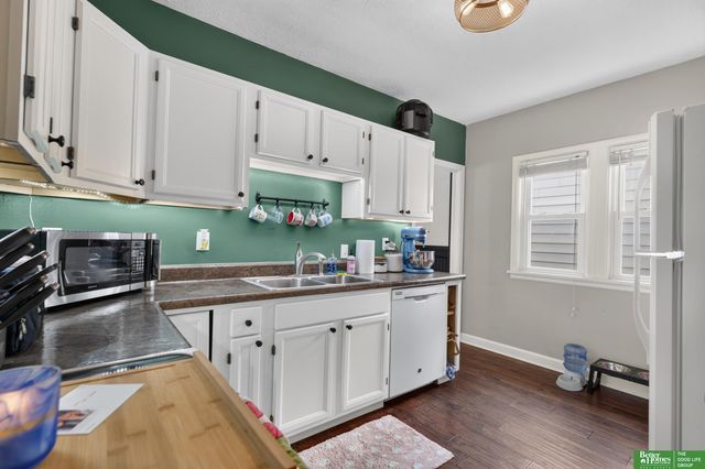 1902 S 61st Street, Omaha, NE 68106