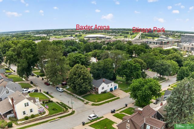 1902 S 61st Street, Omaha, NE 68106
