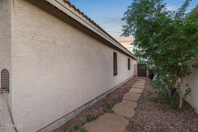 7662 E PERALTA Avenue, Mesa, AZ 85212