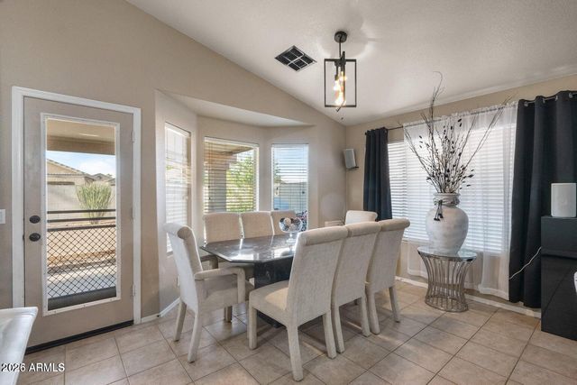 7662 E PERALTA Avenue, Mesa, AZ 85212