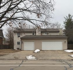 1105 E Florida Avenue, Urbana, IL 61801