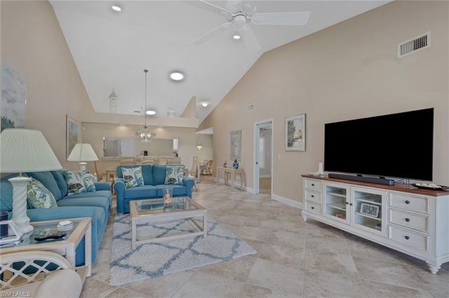 848 Marblehead DR, Naples, FL 34104