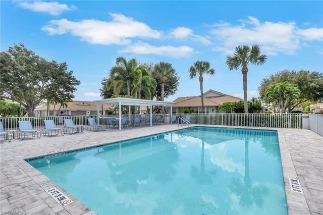 848 Marblehead DR, Naples, FL 34104