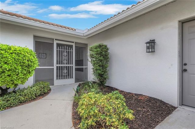 848 Marblehead DR, Naples, FL 34104
