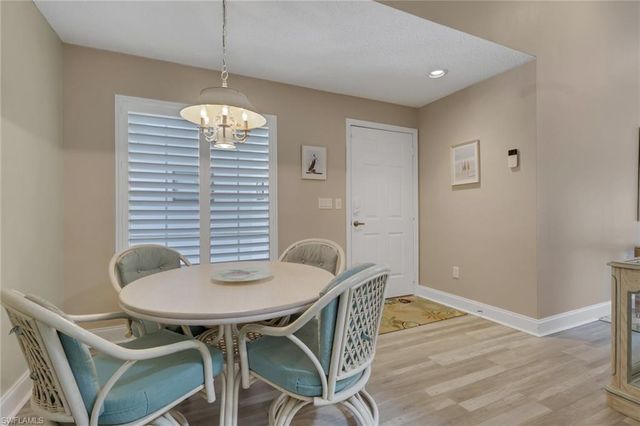 848 Marblehead DR, Naples, FL 34104