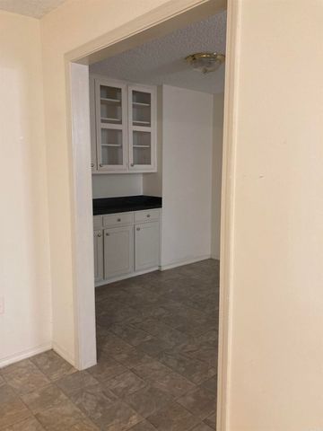 908 Texas, Mena, AR 71953