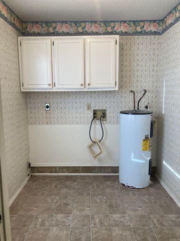 908 Texas, Mena, AR 71953