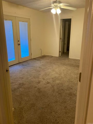 908 Texas, Mena, AR 71953