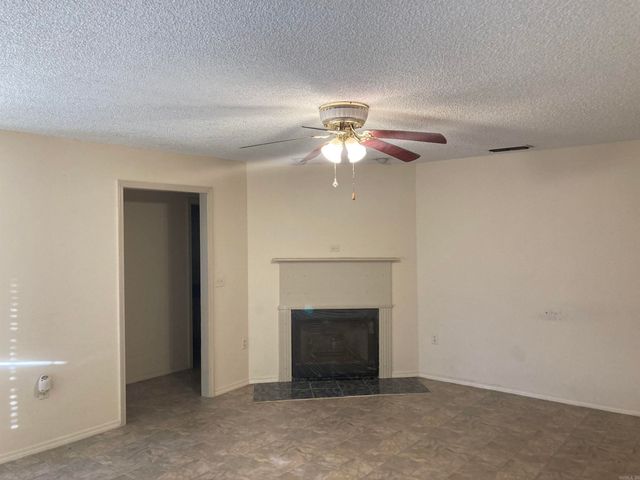 908 Texas, Mena, AR 71953