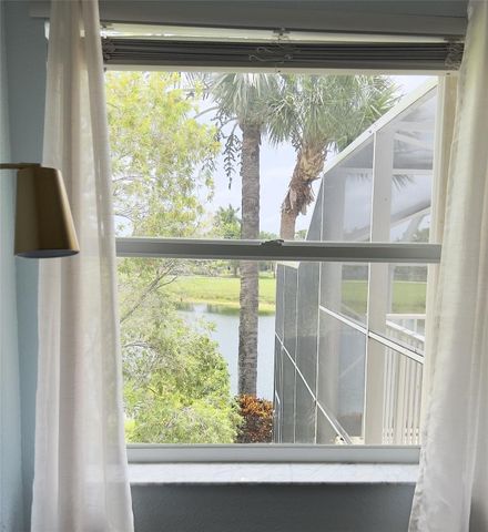 1423 SW 158th Avenue, Pembroke Pines, FL 33027