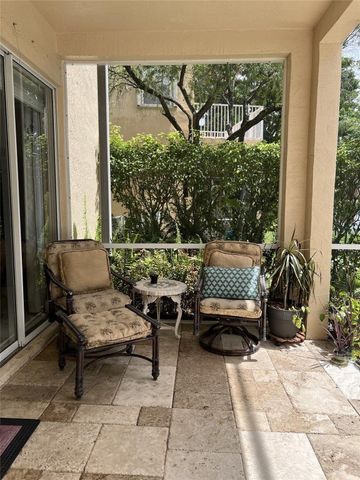 1423 SW 158th Avenue, Pembroke Pines, FL 33027