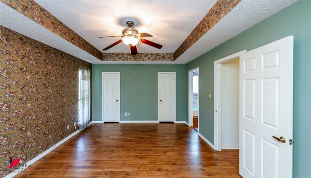 3805 Eames Circle, Shreveport, LA 71119