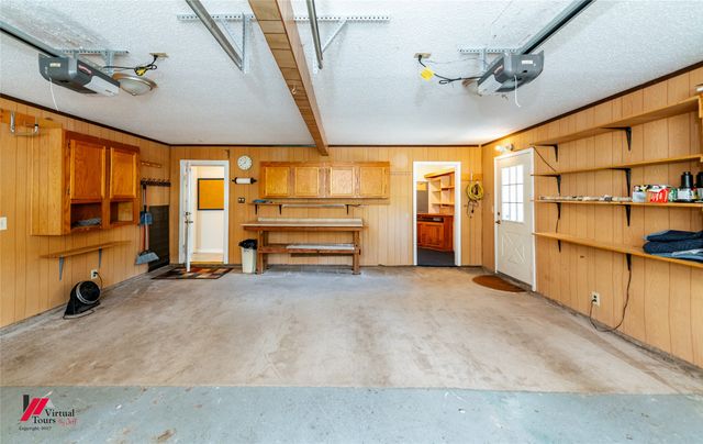 3805 Eames Circle, Shreveport, LA 71119