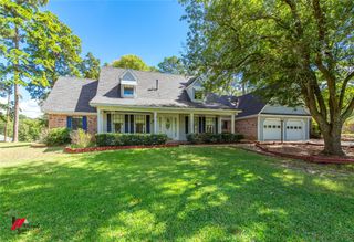 3805 Eames Circle, Shreveport, LA 71119
