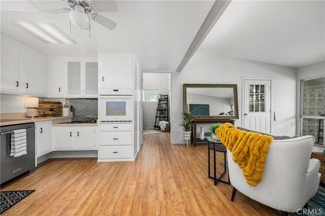 1562 Golden Rain Road 44G, Seal Beach, CA 90740