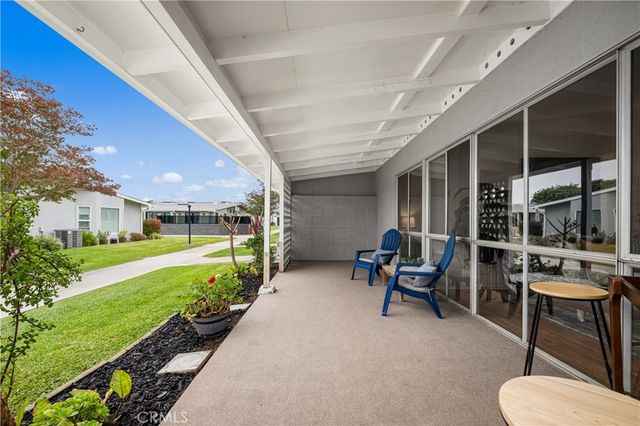 1562 Golden Rain Road 44G, Seal Beach, CA 90740