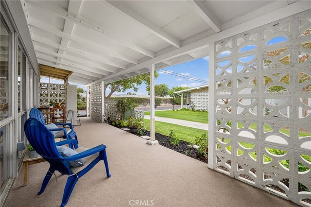 1562 Golden Rain Road 44G, Seal Beach, CA 90740