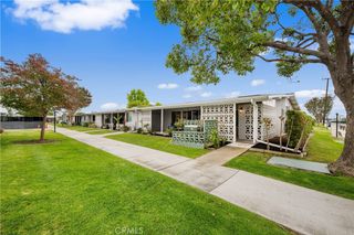 1562 Golden Rain Road 44G, Seal Beach, CA 90740