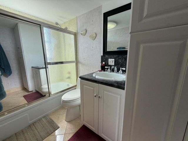4021 Farnham O 4021, Deerfield Beach, FL 33442