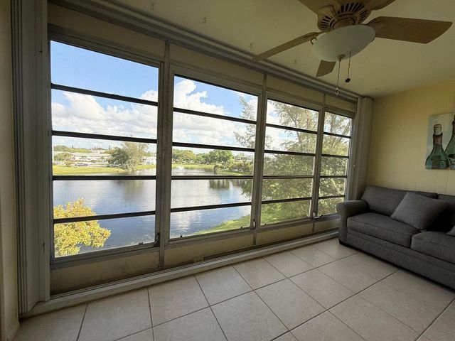 4021 Farnham O 4021, Deerfield Beach, FL 33442