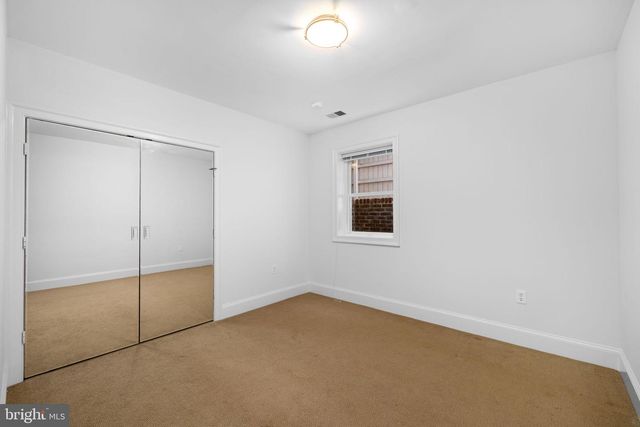 4561 MACARTHUR BLVD NW, Washington, DC 20007
