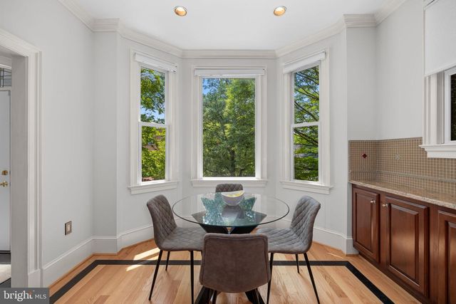 4561 MACARTHUR BLVD NW, Washington, DC 20007