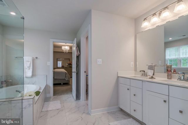 11316 OAKVILLE LN, Spotsylvania, VA 22551