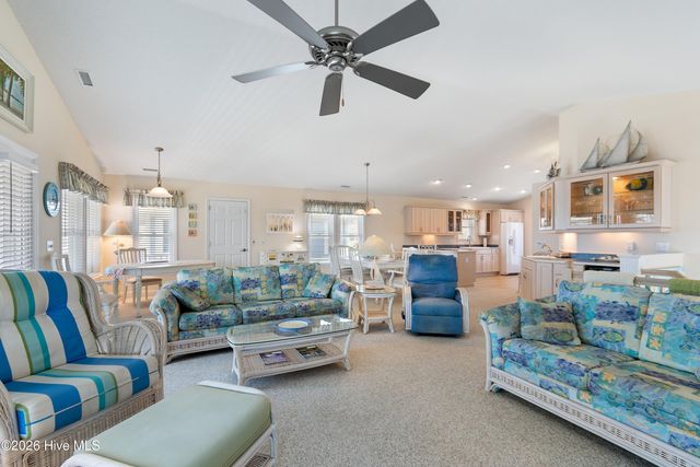 143 Brunswick Avenue E, Supply, NC 28462