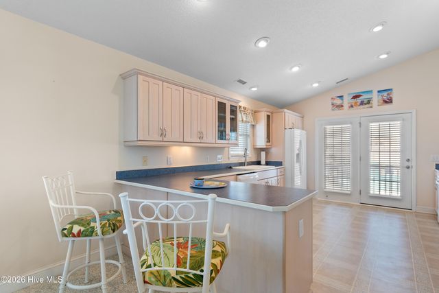 143 Brunswick Avenue E, Supply, NC 28462