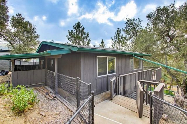 25008 Manzanita Ln, Descanso, CA 91916