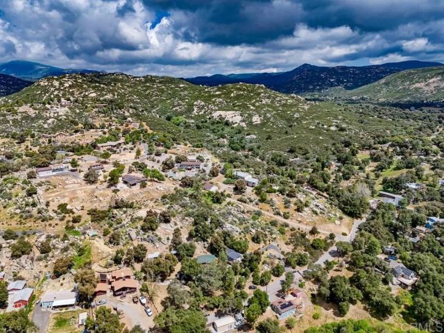 25008 Manzanita Ln, Descanso, CA 91916