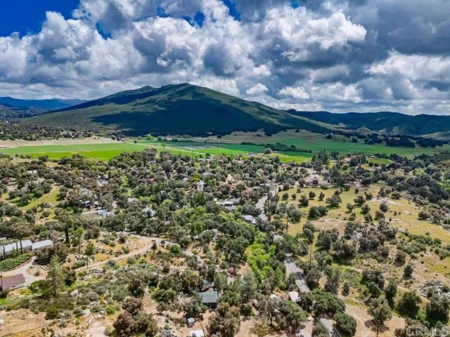 25008 Manzanita Ln, Descanso, CA 91916