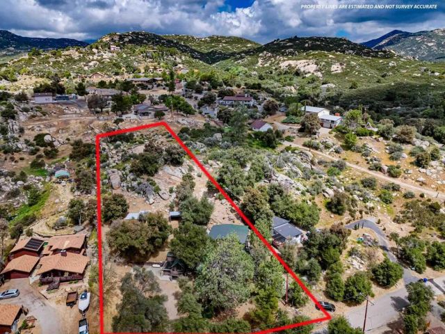 25008 Manzanita Ln, Descanso, CA 91916