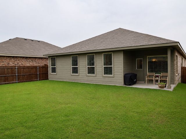 8605 Mirror Lake Drive, Fort Worth, TX 76179