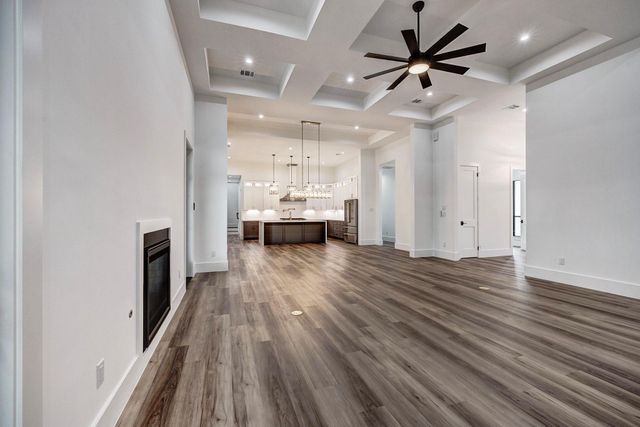 32648 Dobbin Huffsmith Road, Magnolia, TX 77354