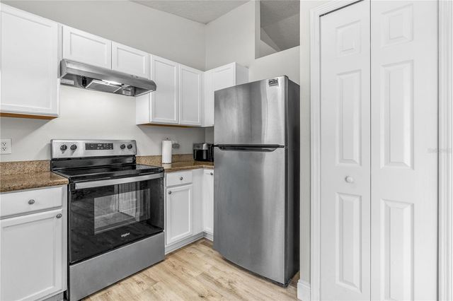 1439 17TH STREET, Orange City, FL 32763