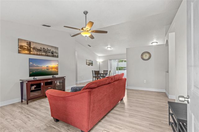 1439 17TH STREET, Orange City, FL 32763