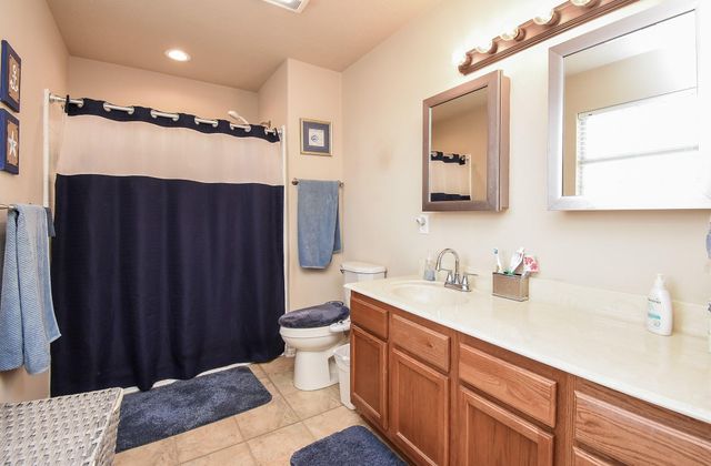 16 Peggy Street E, Palacios, TX 77465