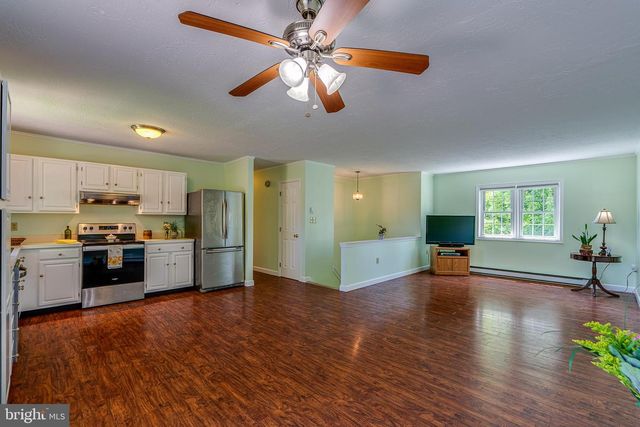 316 SNAVELY MILL RD, Lititz, PA 17543