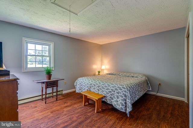 316 SNAVELY MILL RD, Lititz, PA 17543