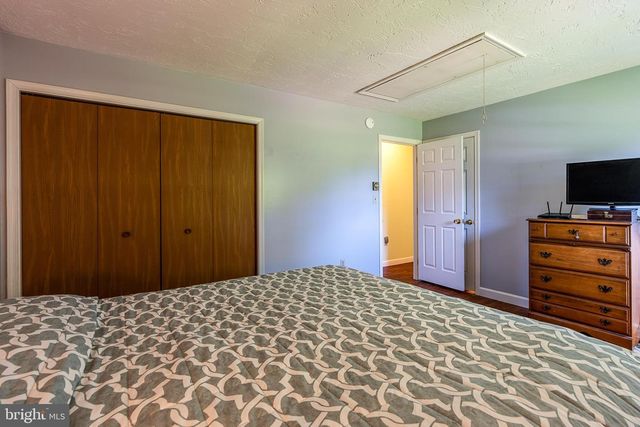 316 SNAVELY MILL RD, Lititz, PA 17543