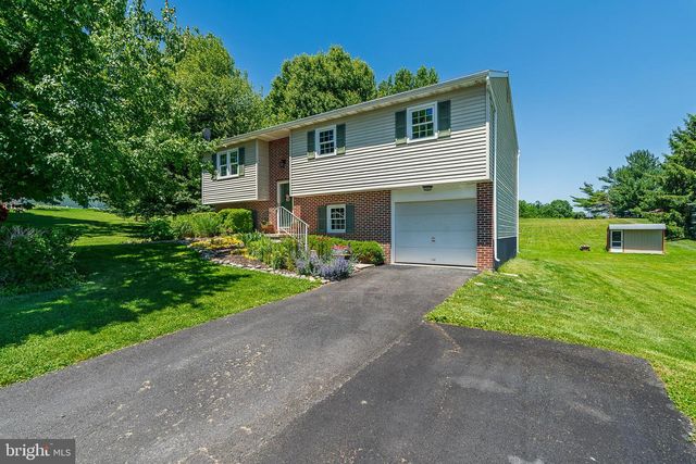 316 SNAVELY MILL RD, Lititz, PA 17543