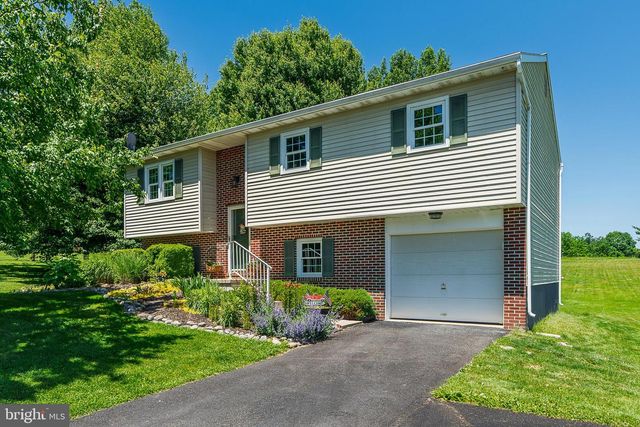 316 SNAVELY MILL RD, Lititz, PA 17543