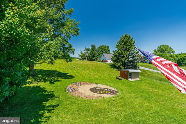 316 SNAVELY MILL RD, Lititz, PA 17543