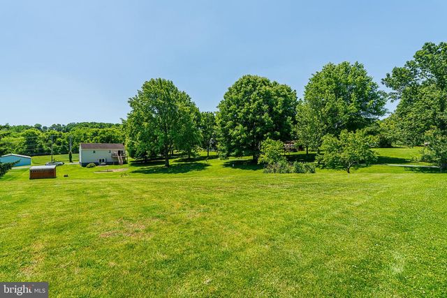 316 SNAVELY MILL RD, Lititz, PA 17543
