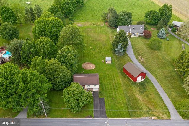 316 SNAVELY MILL RD, Lititz, PA 17543