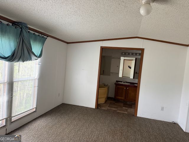 2835 Oak Valley Road, Toccoa, GA 30577