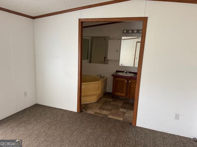 2835 Oak Valley Road, Toccoa, GA 30577